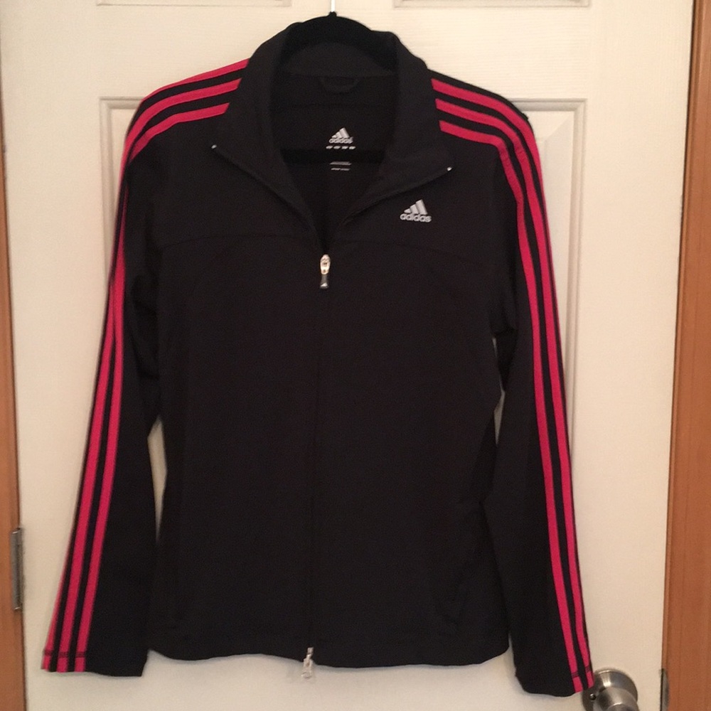 Women’s adidas light weight jacket.